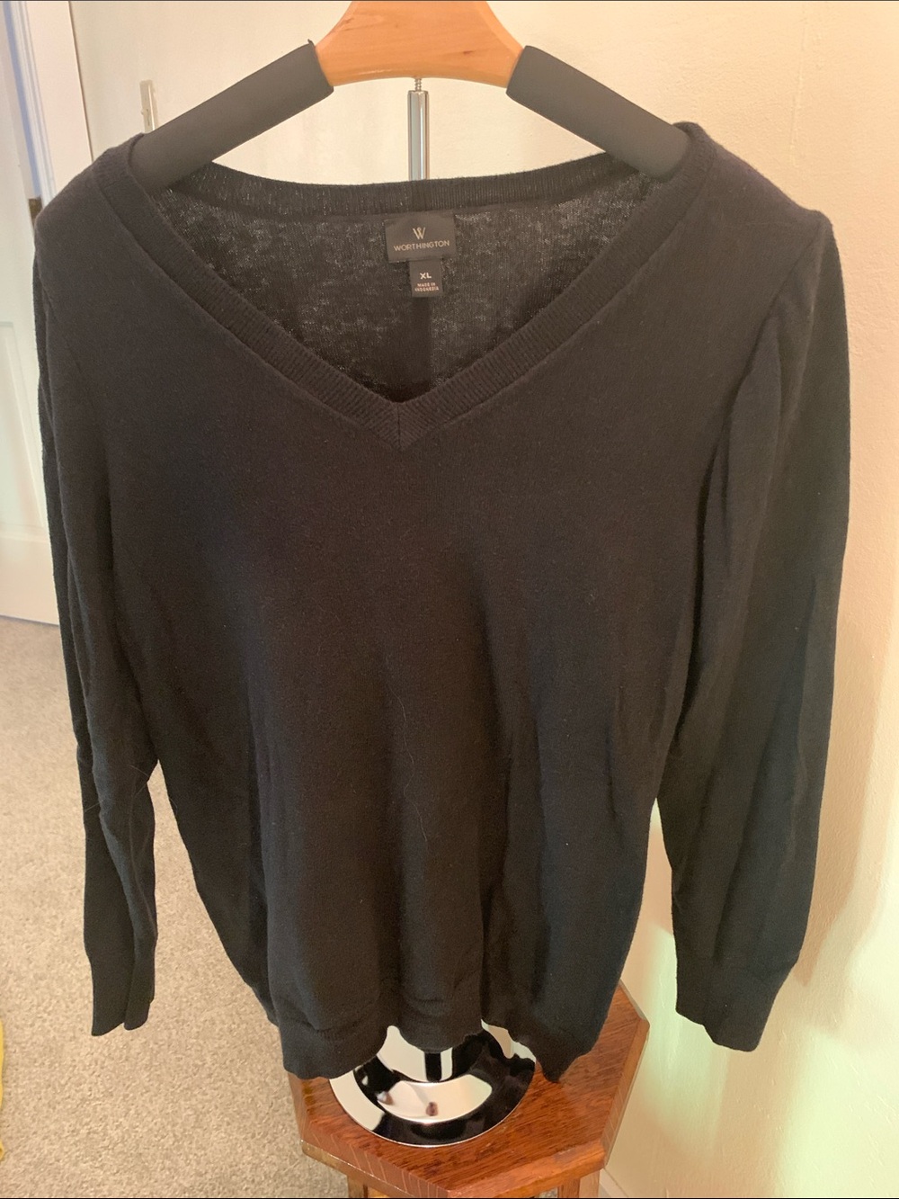 Worthington Black Womens V-Neck Sweater